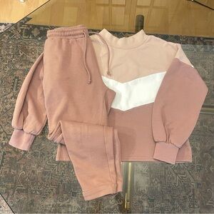 Barely Worn - Pink Colorblock Sweatshirt & Jogger Set